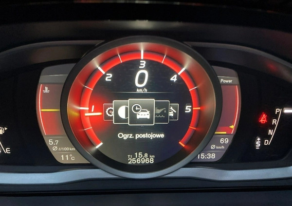 Volvo V60 cena 51900 przebieg: 250000, rok produkcji 2017 z Krapkowice małe 596